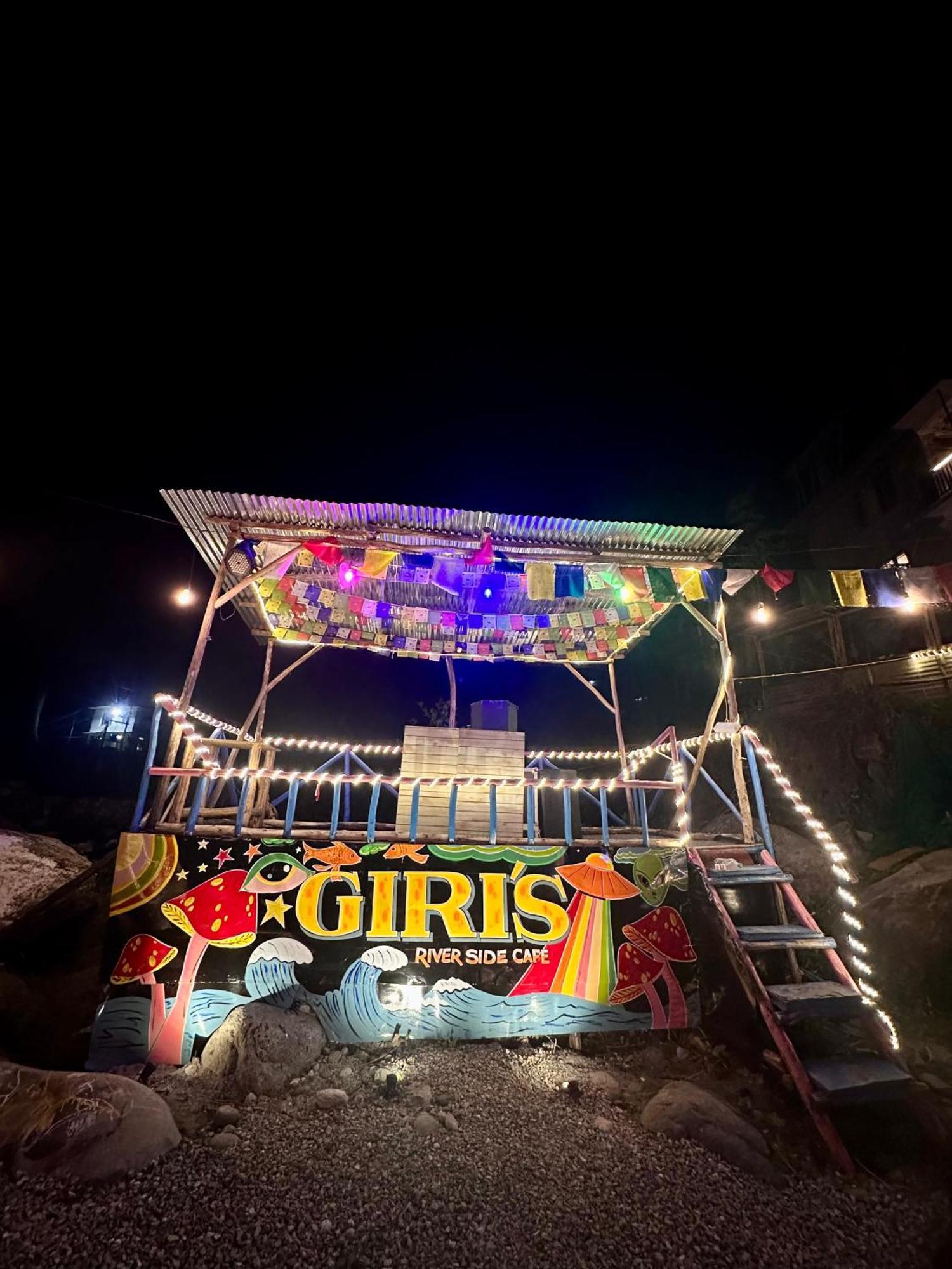 Hostel 360 Degree Manali  Ngoại thất bức ảnh